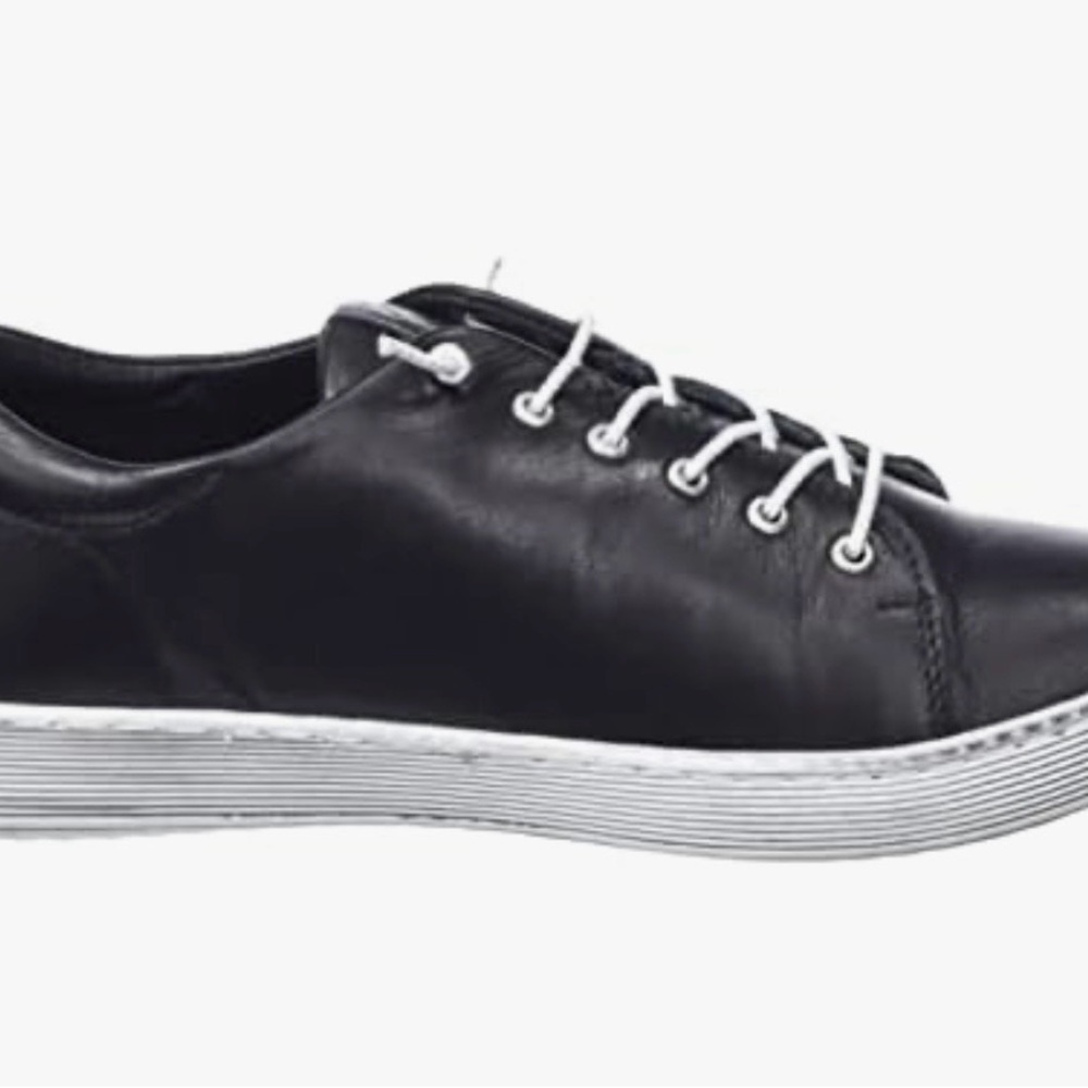Black Leather Low-Top Women's Sneakers with White Sole
